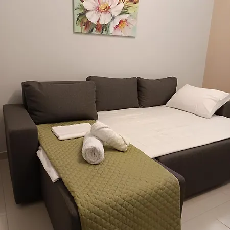 Paeonia Apartment *